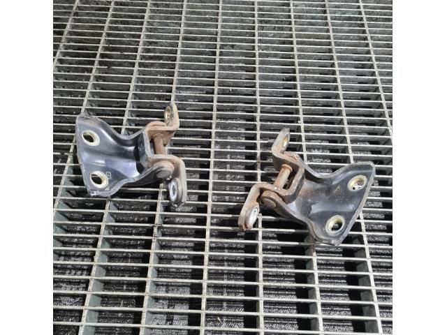 bontott MITSUBISHI L 200 Ajtó Zsanér (Pozíciófüggetlen)