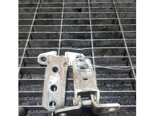 bontott MITSUBISHI L 200 Ajtó Zsanér (Pozíciófüggetlen)