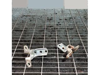 bontott MITSUBISHI L 200 Ajtó Zsanér (Pozíciófüggetlen)