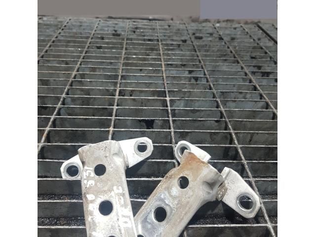 bontott MITSUBISHI L 200 Ajtó Zsanér (Pozíciófüggetlen)