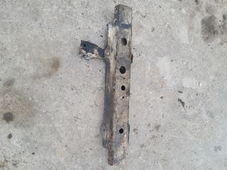 bontott MITSUBISHI L 200 Alsó Kereszttartó