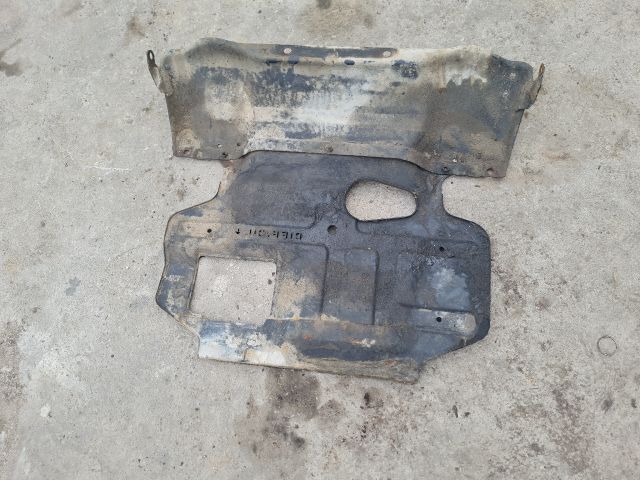 bontott MITSUBISHI L 200 Alsó Motorburkolat