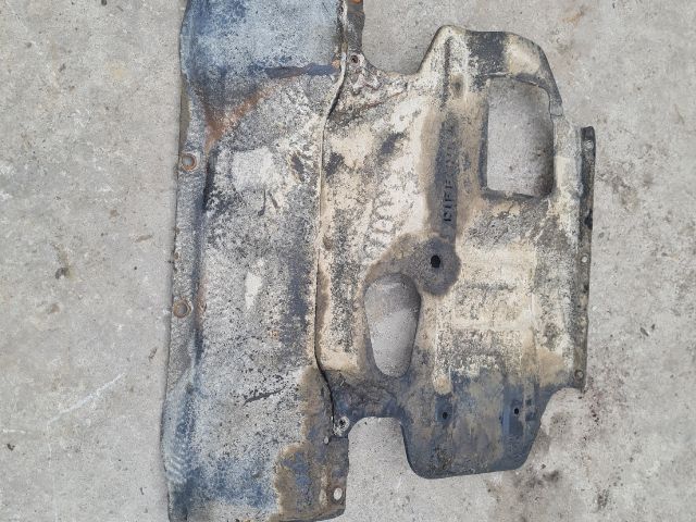 bontott MITSUBISHI L 200 Alsó Motorburkolat