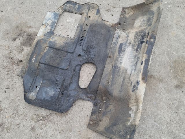 bontott MITSUBISHI L 200 Alsó Motorburkolat