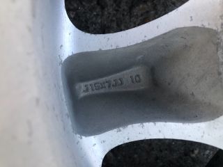 bontott MITSUBISHI L 200 Alufelni Gumival (1 db)