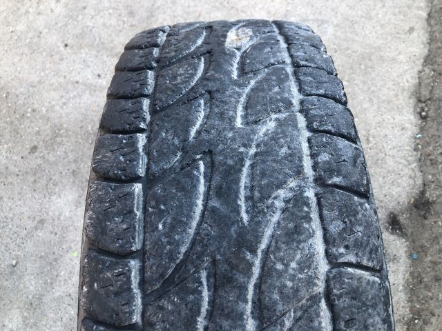 bontott MITSUBISHI L 200 Alufelni Szett Gumival