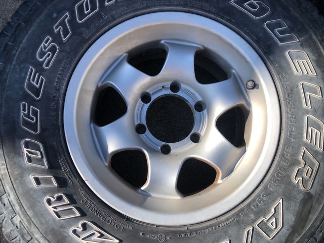 bontott MITSUBISHI L 200 Alufelni Szett Gumival