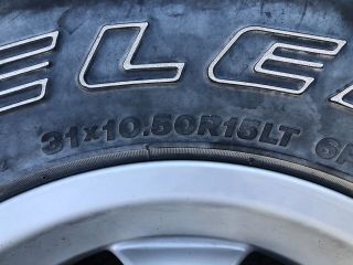 bontott MITSUBISHI L 200 Alufelni Szett Gumival