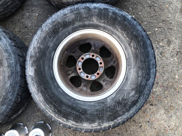 bontott MITSUBISHI L 200 Alufelni Szett Gumival