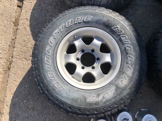 bontott MITSUBISHI L 200 Alufelni Szett Gumival