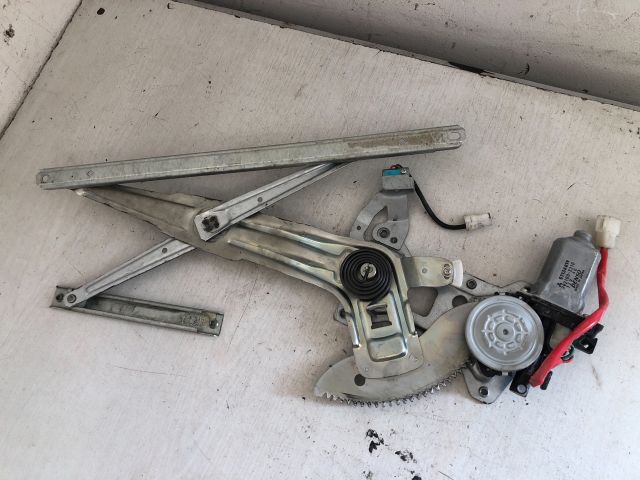 bontott MITSUBISHI L 200 Bal első Ablakemelő Szerkezet (Elektromos)