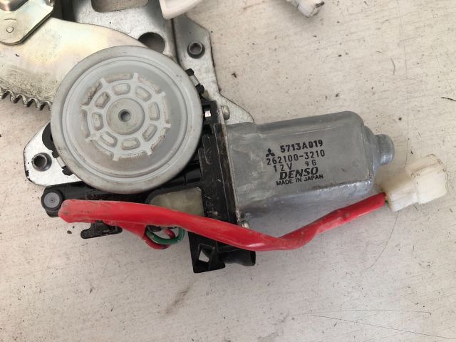 bontott MITSUBISHI L 200 Bal első Ablakemelő Szerkezet (Elektromos)