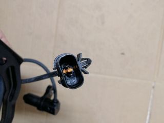 bontott MITSUBISHI L 200 Bal első ABS Jeladó