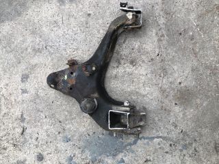 bontott MITSUBISHI L 200 Bal első Alsó Első Lengőkar