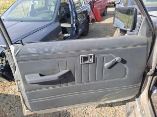 bontott MITSUBISHI L 200 Bal első Felső Zsanér