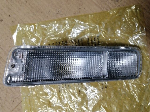 bontott MITSUBISHI L 200 Bal első Irányjelző