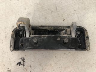 bontott MITSUBISHI L 200 Bal első Külső Kilincs