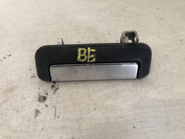 bontott MITSUBISHI L 200 Bal első Külső Kilincs