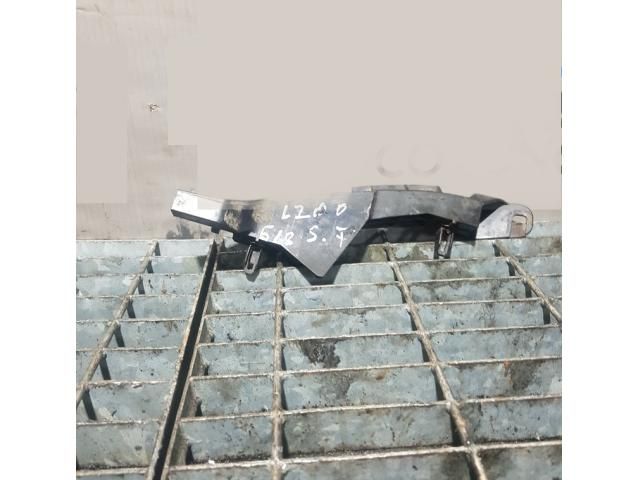 bontott MITSUBISHI L 200 Bal Fényszóró Tartó