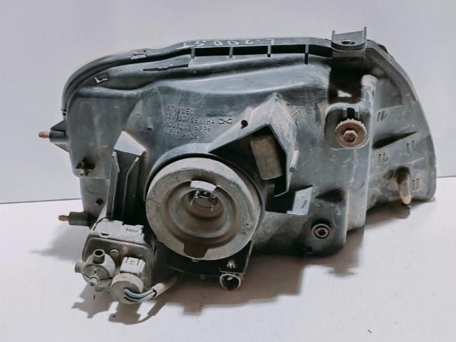 bontott MITSUBISHI L 200 Bal Fényszóró