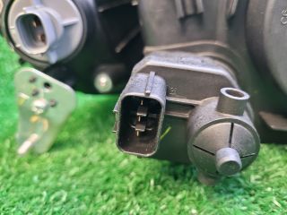 bontott MITSUBISHI L 200 Bal Fényszóró