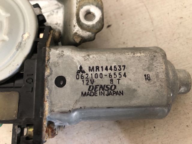 bontott MITSUBISHI L 200 Bal hátsó Ablakemelő Szerkezet (Elektromos)