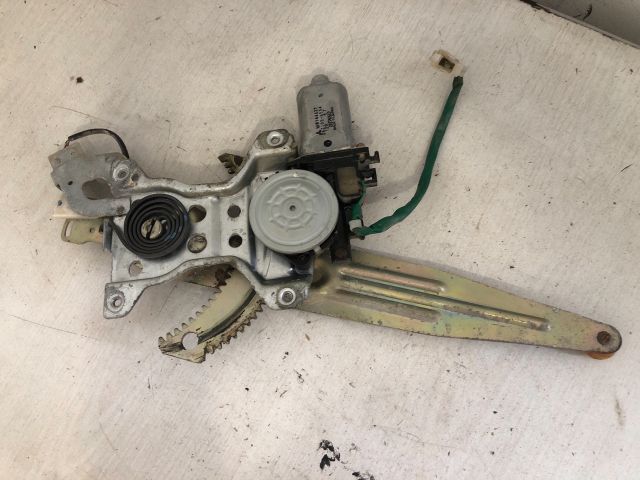 bontott MITSUBISHI L 200 Bal hátsó Ablakemelő Szerkezet (Elektromos)