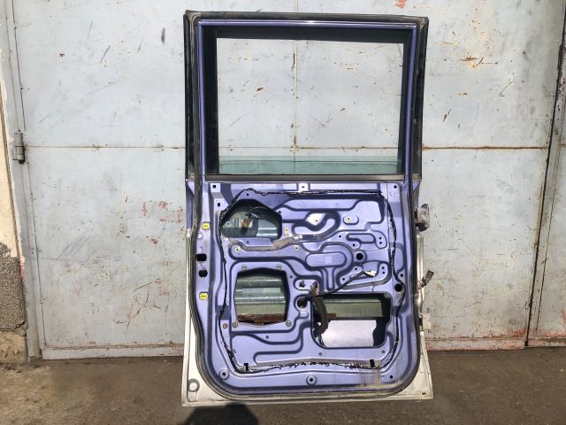 bontott MITSUBISHI L 200 Bal hátsó Ajtó (Üres lemez)