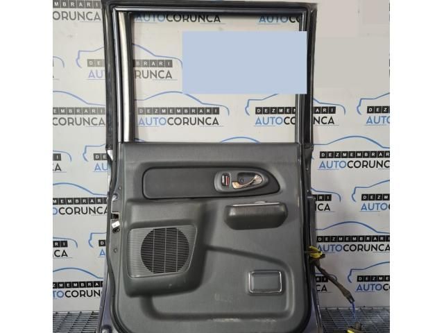 bontott MITSUBISHI L 200 Bal hátsó Ajtó (Üres lemez)