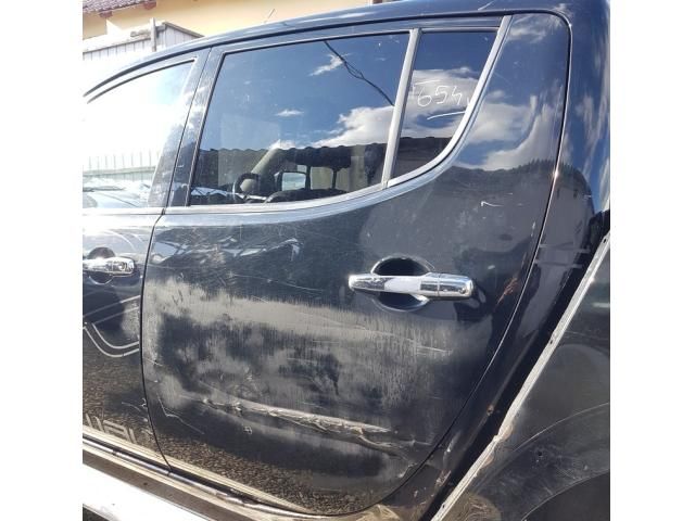 bontott MITSUBISHI L 200 Bal hátsó Ajtó (Üres lemez)