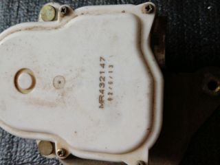 bontott MITSUBISHI L 200 Bal hátsó Ajtózár Motor