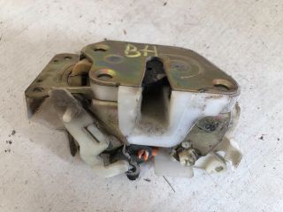 bontott MITSUBISHI L 200 Bal hátsó Ajtózár