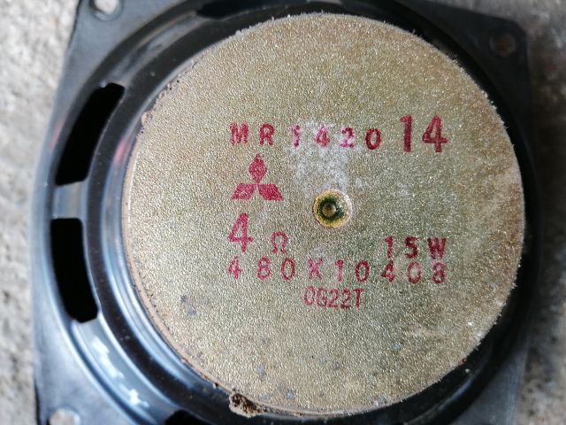 bontott MITSUBISHI L 200 Bal hátsó Hangszóró