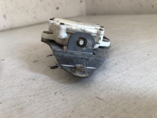 bontott MITSUBISHI L 200 Bal hátsó Központizár Motor