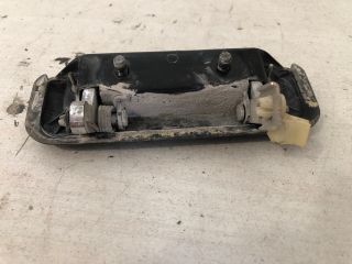 bontott MITSUBISHI L 200 Bal hátsó Külső Kilincs