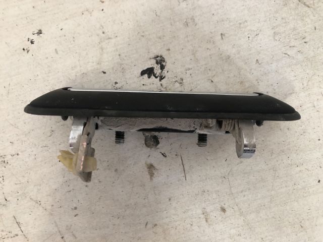 bontott MITSUBISHI L 200 Bal hátsó Külső Kilincs