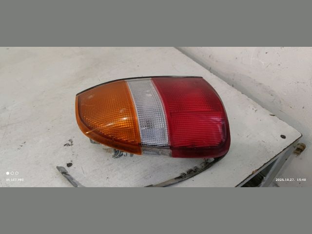 bontott MITSUBISHI L 200 Bal Hátsó Lámpa