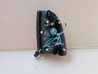 bontott MITSUBISHI L 200 Bal Hátsó Lámpa