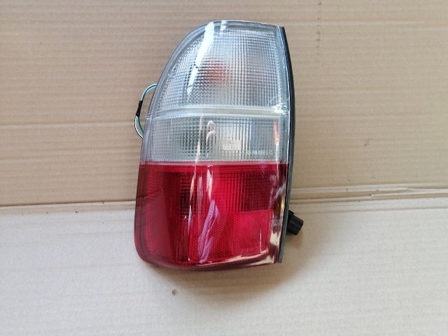 bontott MITSUBISHI L 200 Bal Hátsó Lámpa