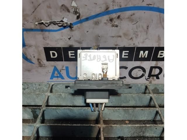 bontott MITSUBISHI L 200 Előtét Ellenállás Fűtőmotor