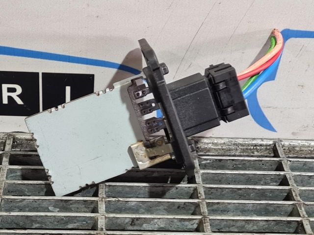 bontott MITSUBISHI L 200 Előtét Ellenállás Fűtőmotor