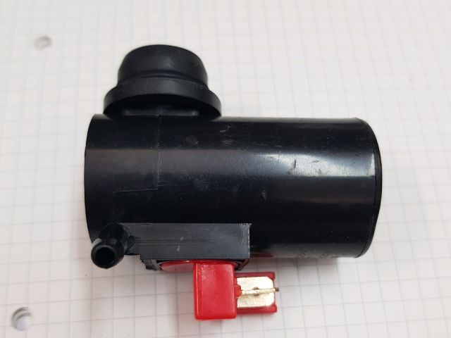 bontott MITSUBISHI L 200 Első Ablakmosó Szivattyú