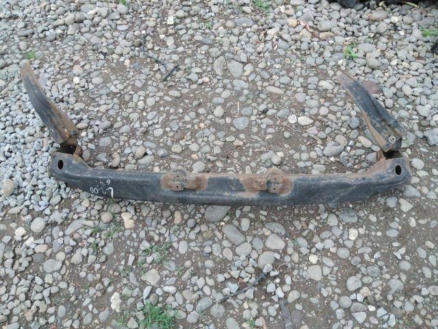 bontott MITSUBISHI L 200 Első Lökhárító Merevítő (Fém)