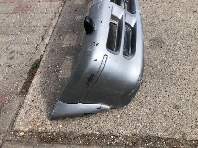 bontott MITSUBISHI L 200 Első Lökhárító (Részeivel)