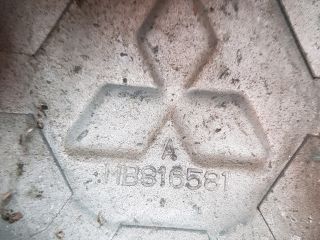 bontott MITSUBISHI L 200 Felniközép (1 db)