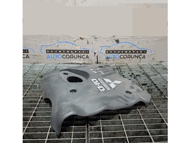 bontott MITSUBISHI L 200 Felső Hűtőburkolat