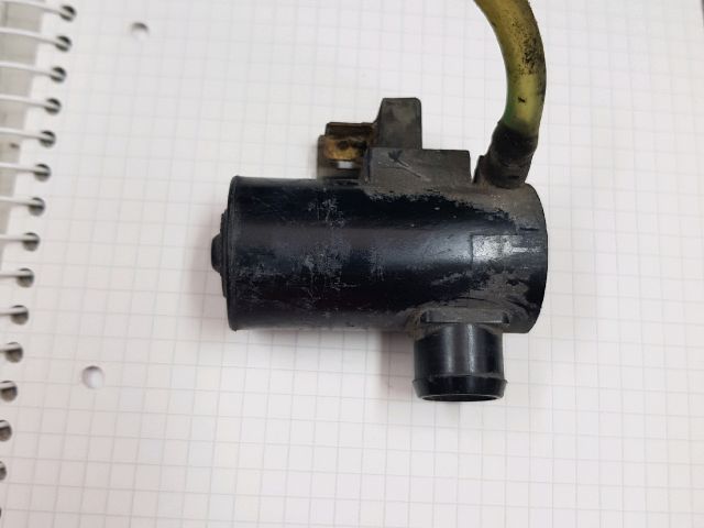 bontott MITSUBISHI L 200 Fényszórómosó Szivattyú