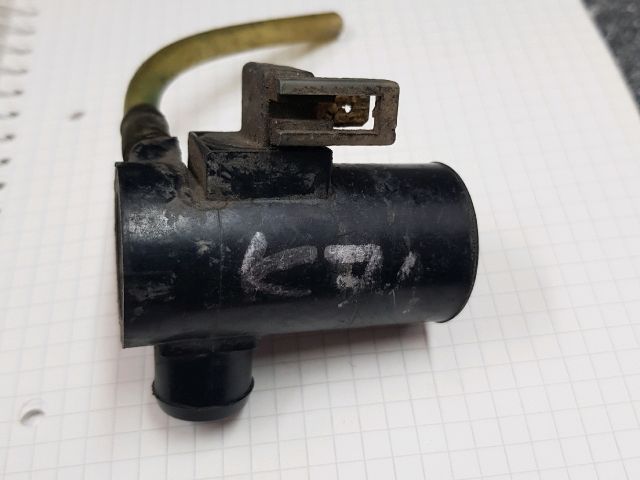 bontott MITSUBISHI L 200 Fényszórómosó Szivattyú