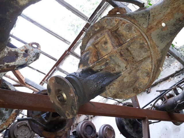 bontott MITSUBISHI L 200 Hátsó Híd (Dobfékes)