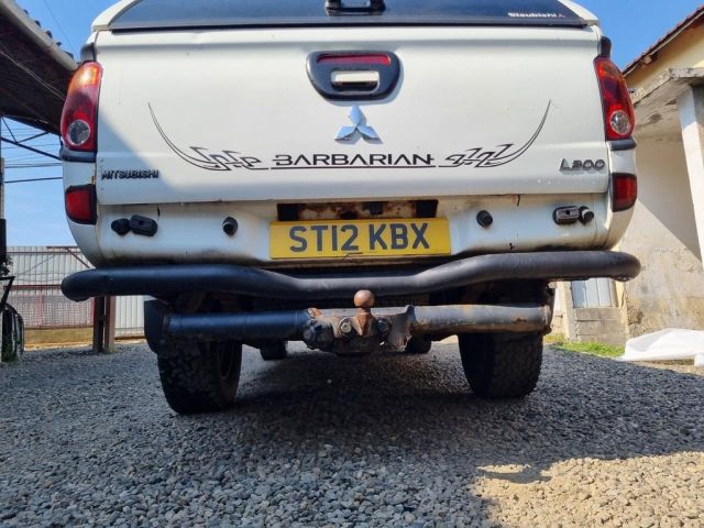 bontott MITSUBISHI L 200 Hátsó Lökhárító (Üresen)